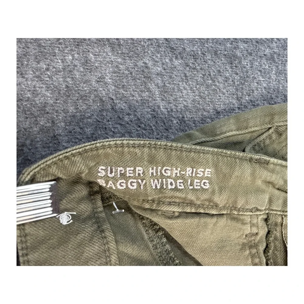 American Eagle Super High-Rise Baggy Wide Leg Pants Olive Green Size 000 XXS EUC